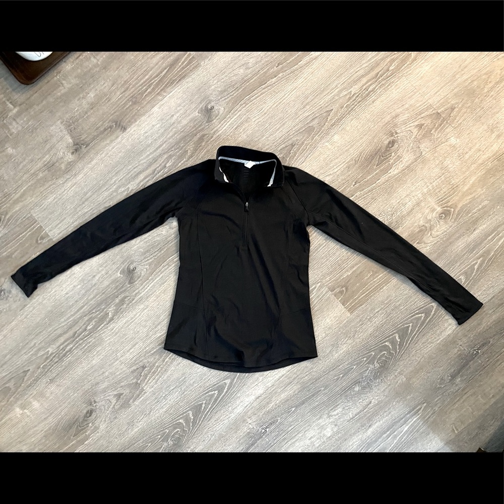 Women’s half zip sweatshirt